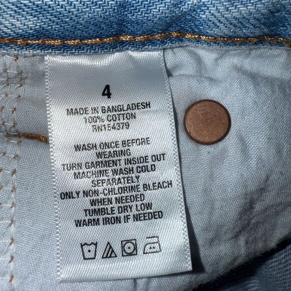 Aeropostale Light wash High rise Distressed Mom Jeans size 4 #719 - Picture 12 of 12